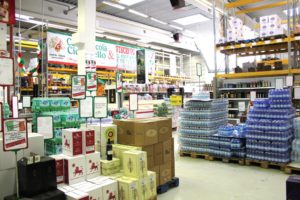 italienischer Supermarkt in Ratingen von innen